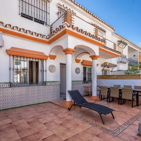 Vivi Homes - Casa Elola Holiday home